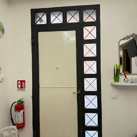 La Casa Di Tiche * Palermo